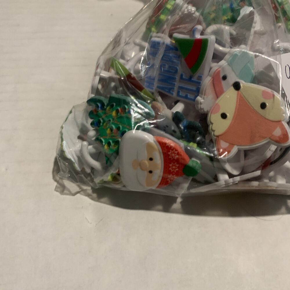 Lot Of 90 Bakery/Cake Toppers Or Craft Kids Rings Holidays Christmas - Picture 4 of 12
